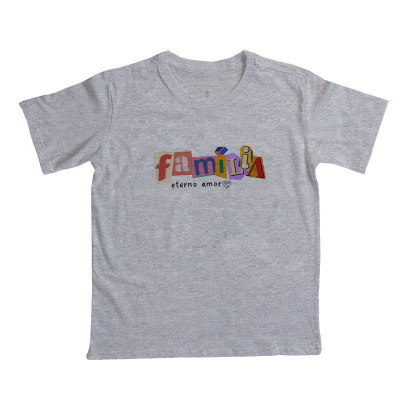 Camiseta Infantil- Família Letra de Jornal