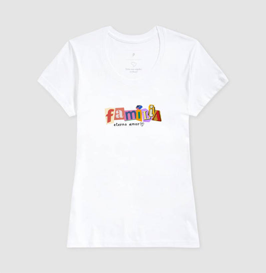 Camiseta Família Letra de Jornal