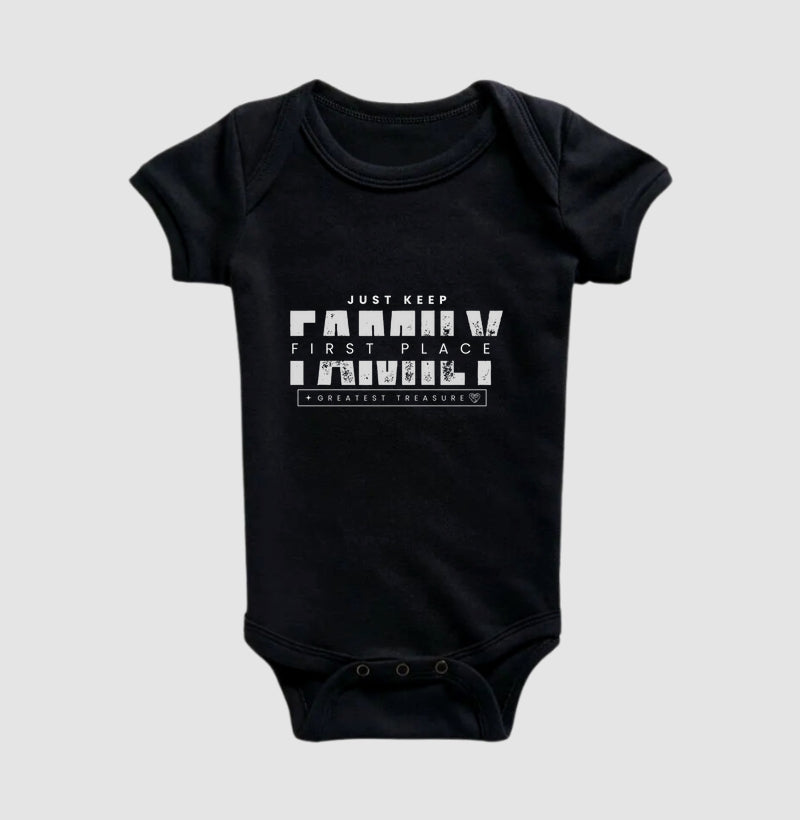 Camiseta Família - Just Keep Family