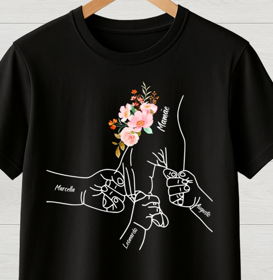 Camiseta Personalizada Mãos de Amor Mãe e Filhos