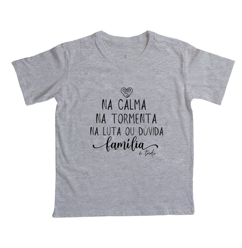 Camiseta Infantil Família Calma,paz e tormenta