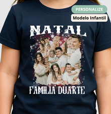 Camiseta Bootleg Infantil Personalizada Nossa Família Natal