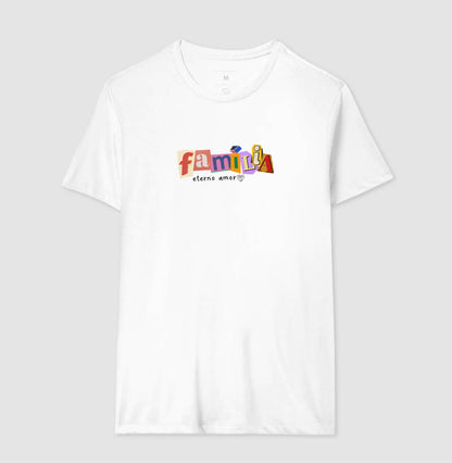 Camiseta Família Letra de Jornal