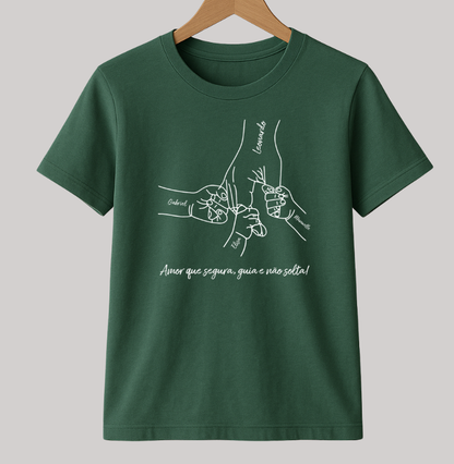 Camiseta Personalizada Mãos de amor e proteção