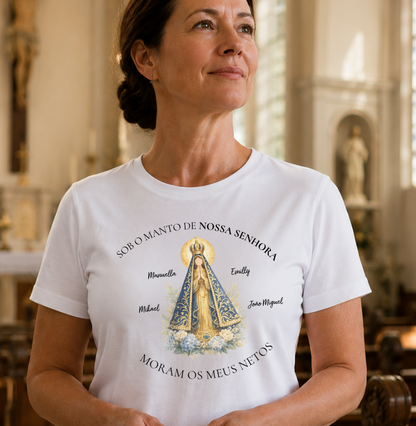 Camiseta Personalizada sob o manto de nossa senhora