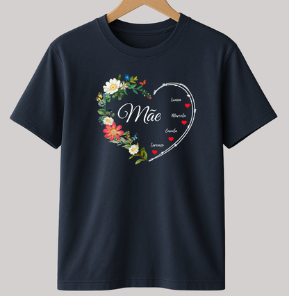 Camiseta Personalizada Coração Floral Mãe
