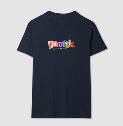 Camiseta Família Letra de Jornal