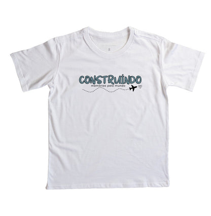 Camiseta Infantil Construindo Memórias pelo Mundo