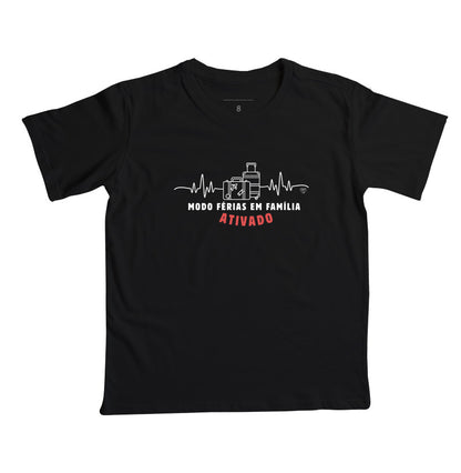 Camiseta Infantil Modo Férias em Família Ativado