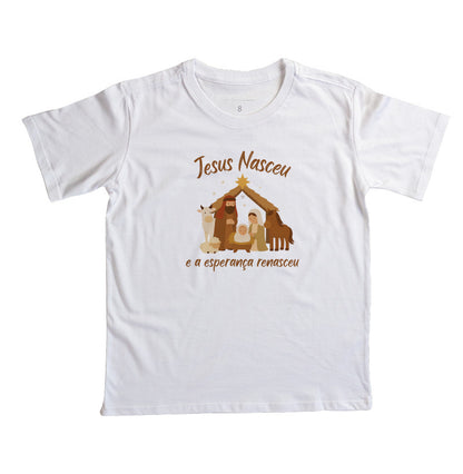 Camiseta Infantil natal Jesus Renasceu