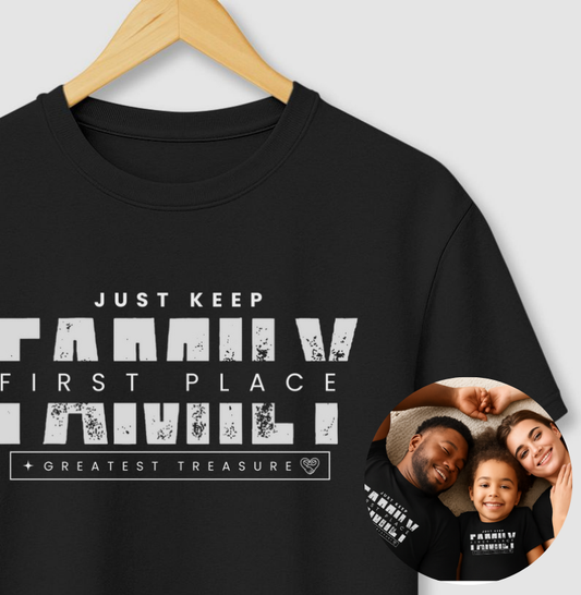 Camiseta Família - Just Keep Family