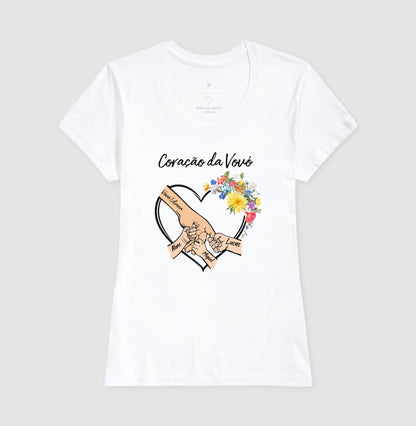 Camiseta Personalizada Coração da Vovó com as mãos dos netos
