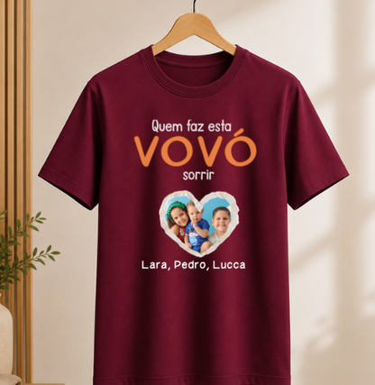 Camiseta Personalizada Quem faz sorrir foto de coração