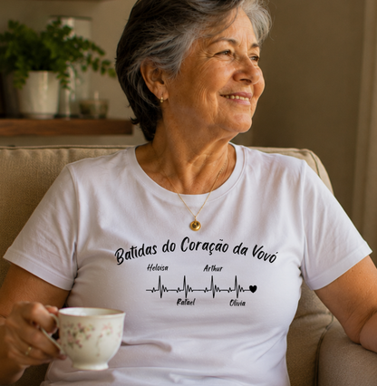 Camiseta Personalizada - Batidas do Coração da Vovó