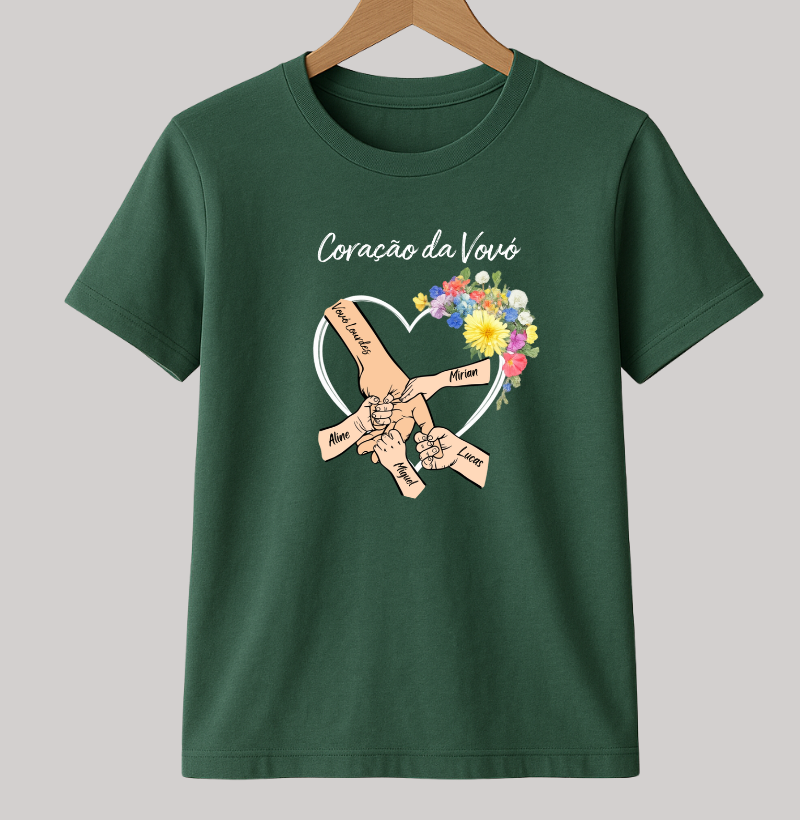 Camiseta Personalizada Coração da Vovó com as mãos dos netos