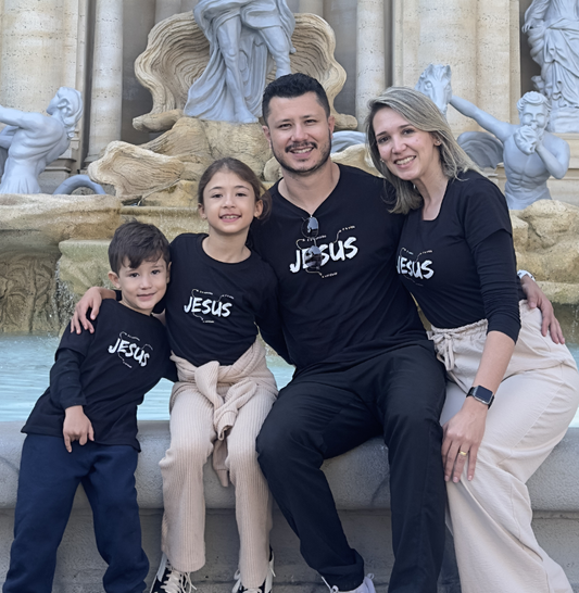 Camiseta Jesus é o caminho, verdade e vida