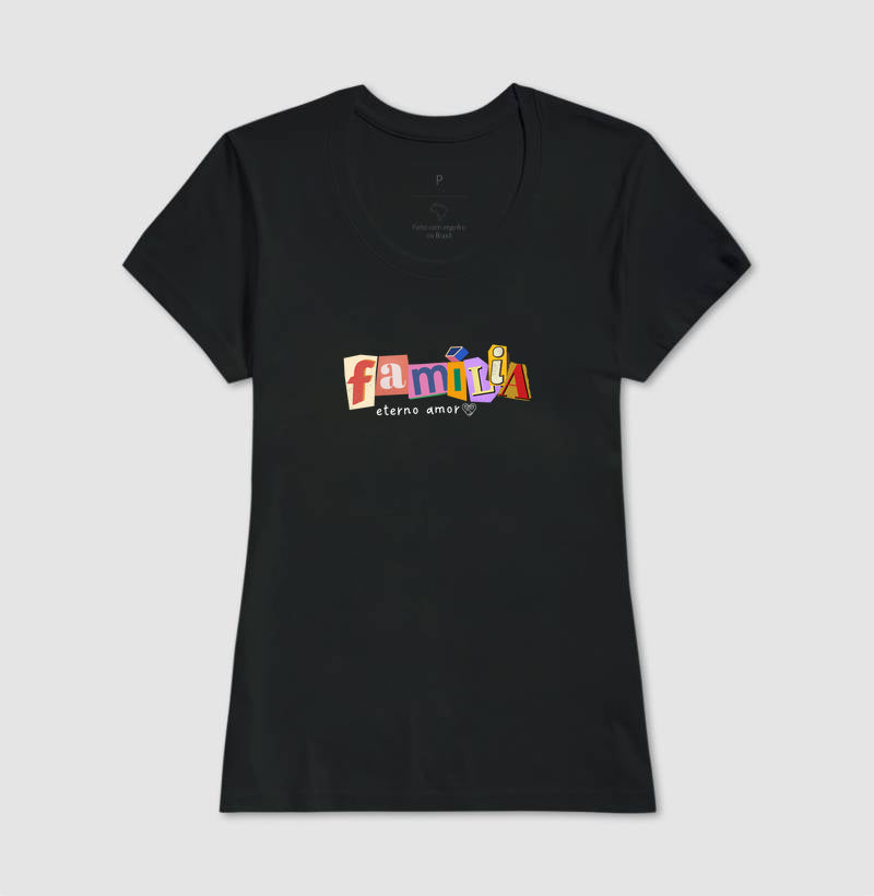 Camiseta Família Letra de Jornal