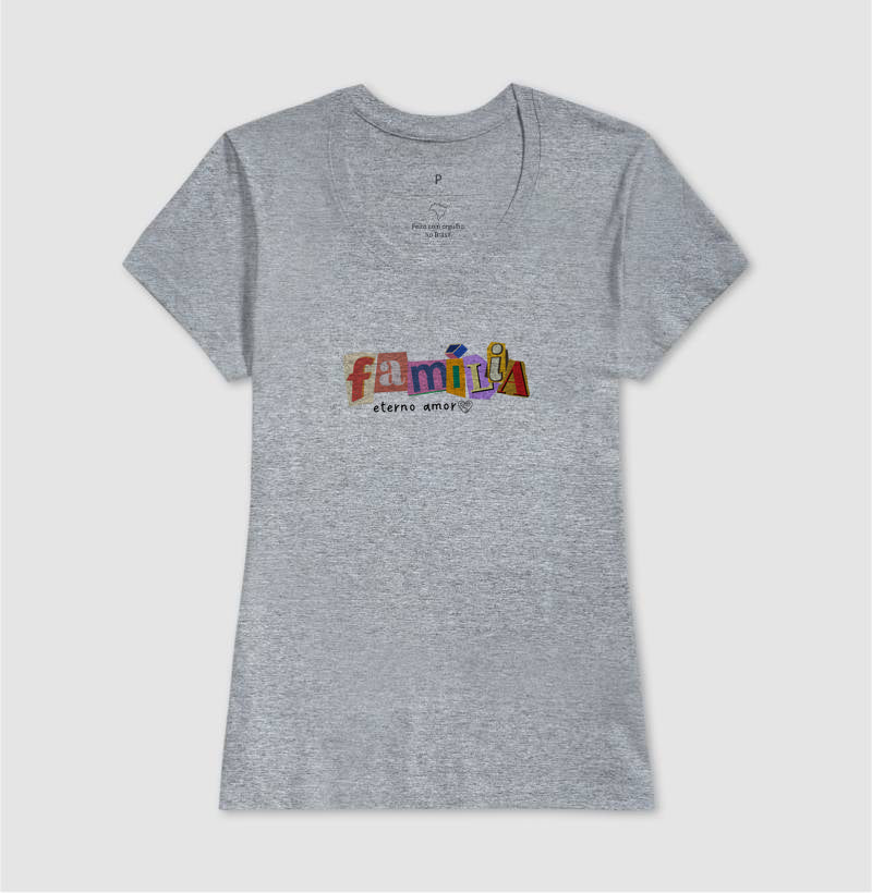 Camiseta Família Letra de Jornal