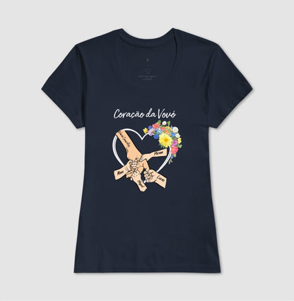 Camiseta Personalizada Coração da Vovó com as mãos dos netos